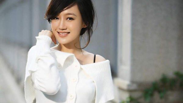 薛佳凝愛情公寓里演誰？深度解析角色混淆的真相與她的熒幕經(jīng)典