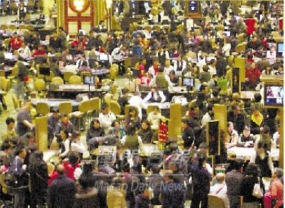 穿梭時(shí)空對(duì)話:解析新澳門(mén)2025年開(kāi)獎(jiǎng)記錄的未來(lái)圖景