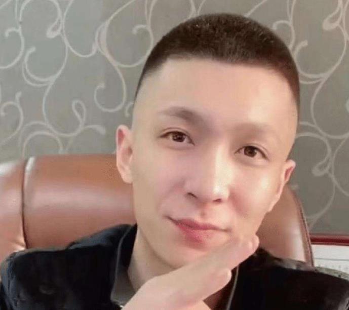 星芒下的回響：探尋段宏楠是誰的門下，一場跨越時(shí)空的數(shù)字奇遇