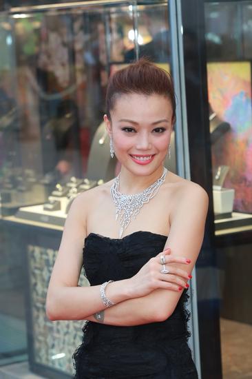 深度解析:楊受成為什么對容祖兒好?英皇教父的獨到栽培全攻略