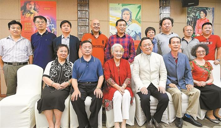 演員祝希娟個(gè)人資料深度解析:銀幕傳奇的藝術(shù)人生與幕后故事