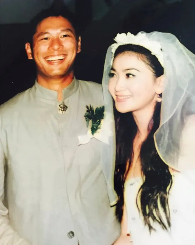 溫碧霞簡歷及個人資料簡介:深度解析這位不老女神的演藝生涯與家庭生活